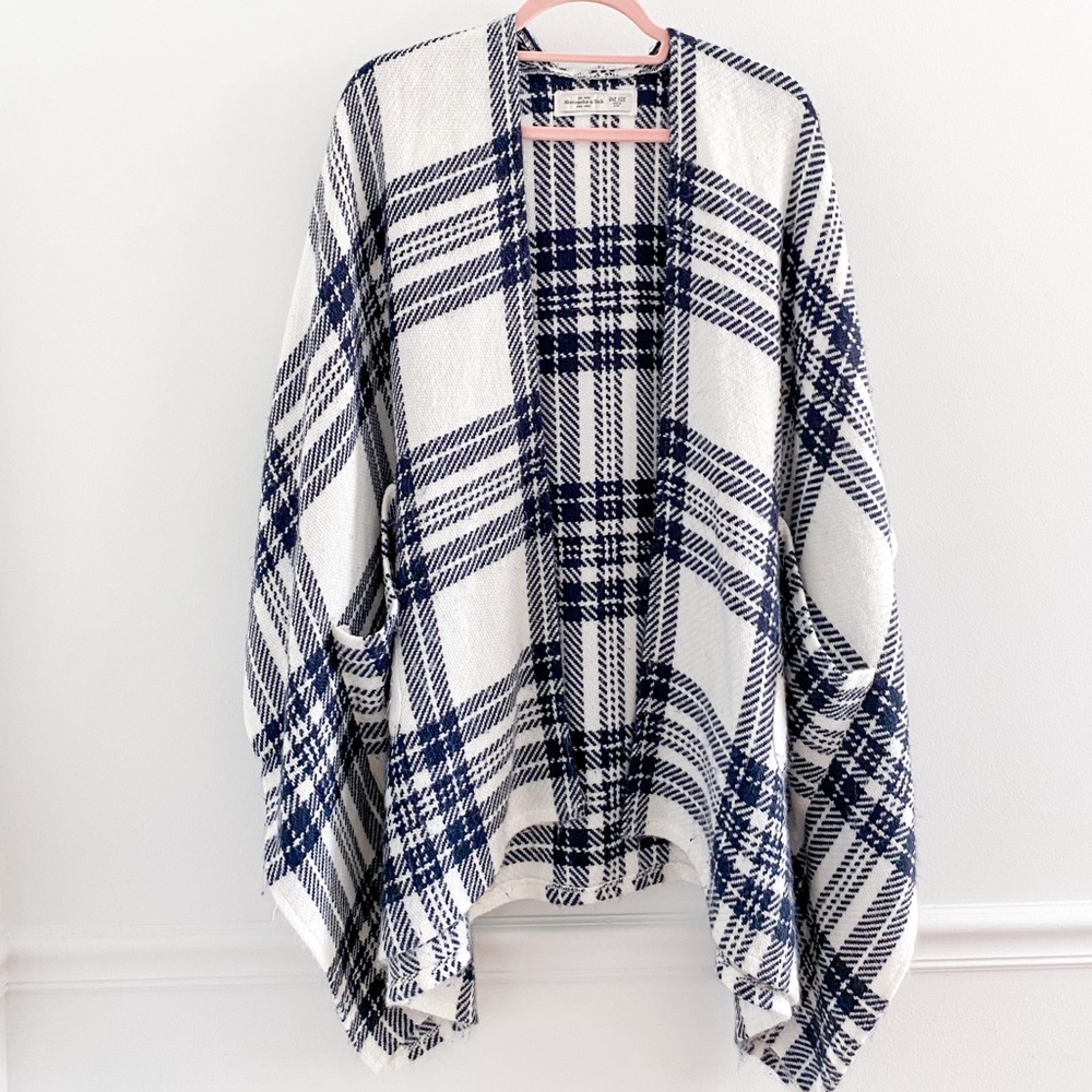 Abercrombie Plaid Oversized Sweater Poncho